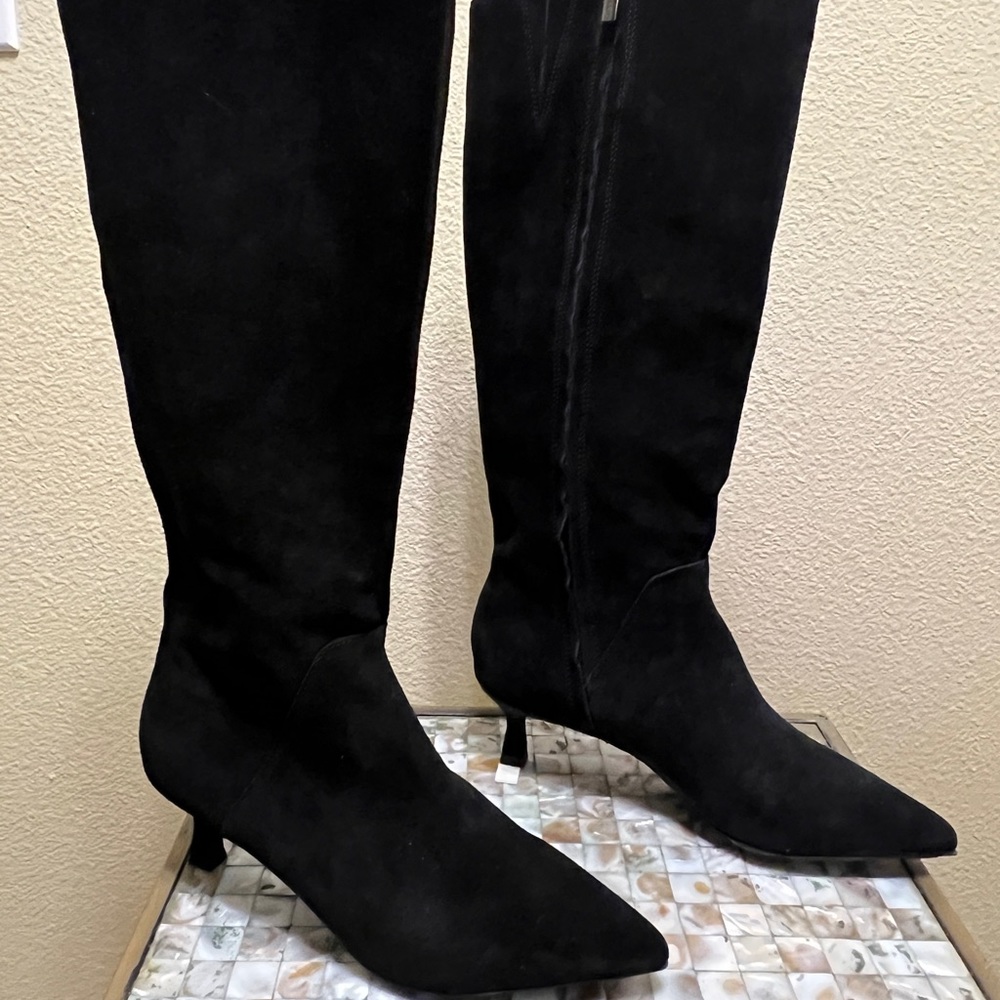Brand new NWT Leather suede black knee high boots
